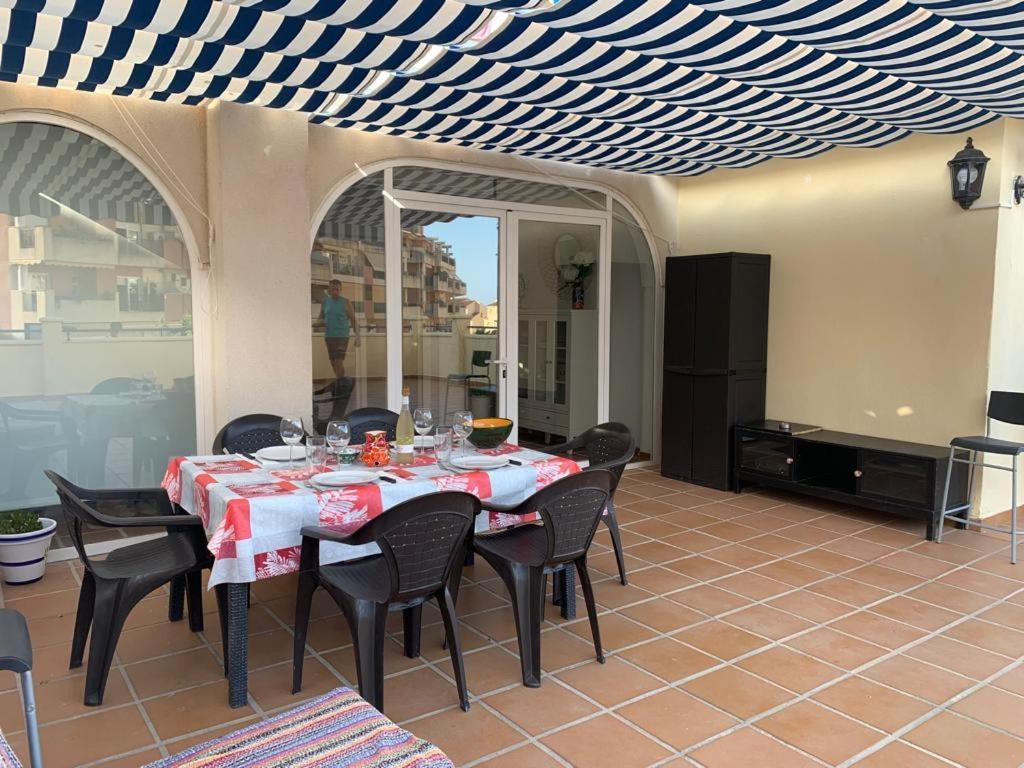 Encantador Piso Con Terraza Y Piscina Apartment Benalmádena Exterior foto