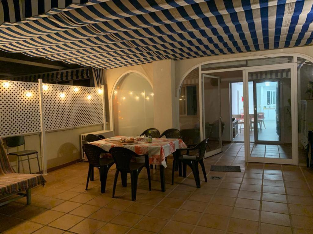 Encantador Piso Con Terraza Y Piscina Apartment Benalmádena Exterior foto